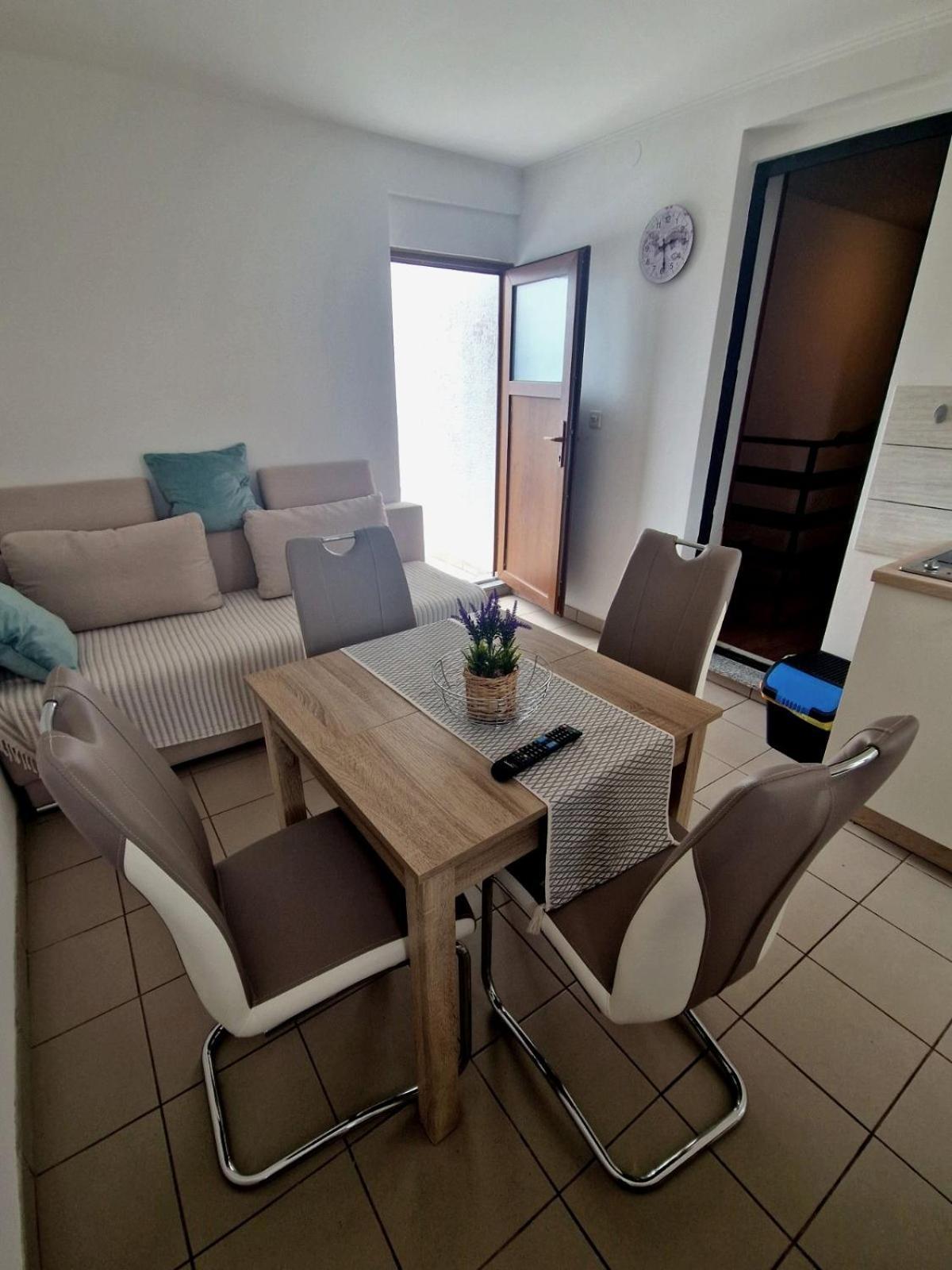 Apartman Seka Кральевица Экстерьер фото